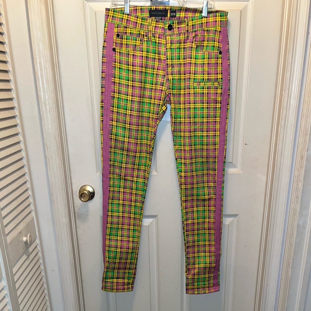 DECIBEL Plaid Skate Emo Pants. Sz 32X32. Unisex